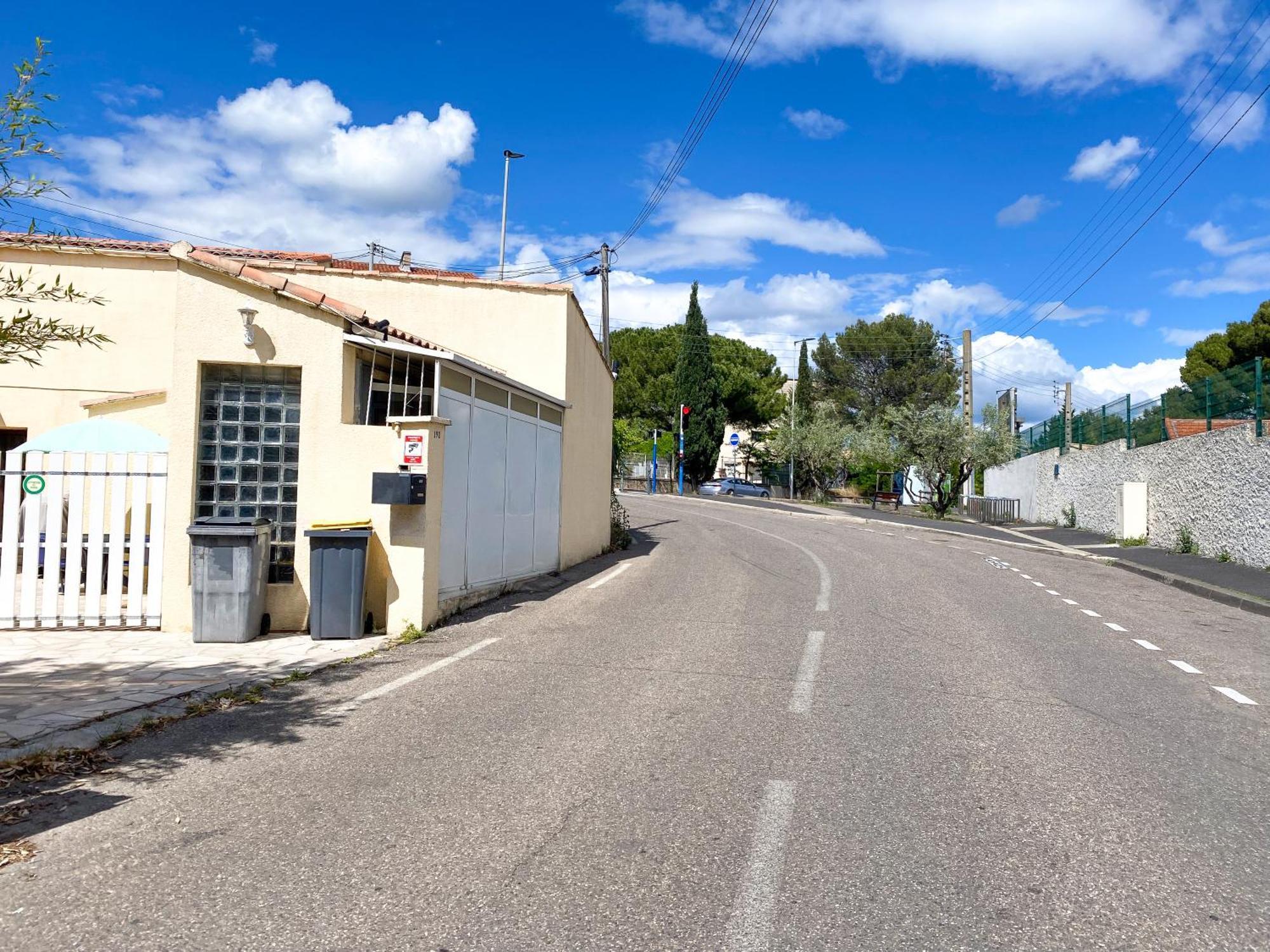 Apartment Climatisee Lit Double - Proche Tram & Centre Montpellier